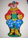 ... verschiedene Clowns an den W&auml;ndes des Paulushaus