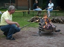 Stockbrot backen am Lagerfeuer - J&uuml;rgen H&auml;ndler - 09.08.2008