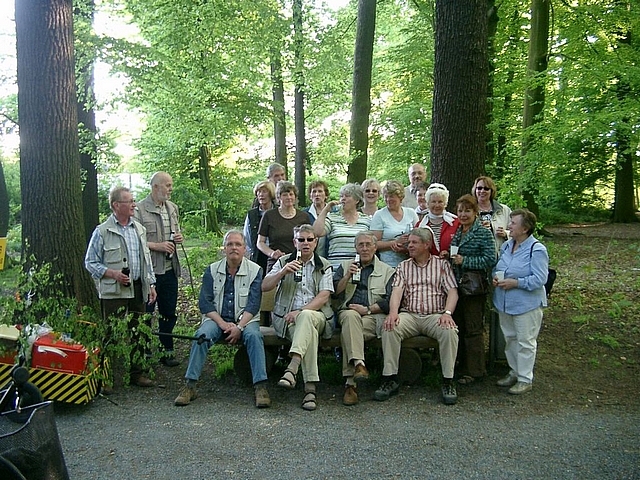 erster Halt auf dem R&uuml;ckweg - Gruppenfoto