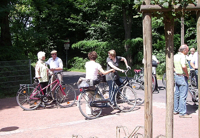 am Paulushaus - vor dem "Start"