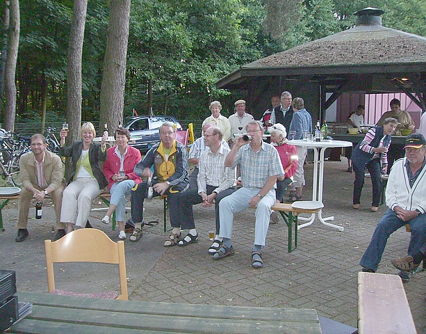am Paulushaus -&Uuml;bertragung des EM-Endspiels