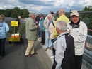 R&uuml;ckweg &uuml;ber die neue Eisenbahnbr&uuml;cke der Rahmstra&szlig;e - mit Rast auf h&ouml;chster H&ouml;he