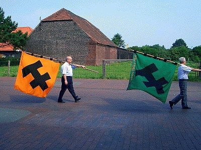 KAB Bannertr&auml;ger -Klicke und Bild erscheint in Farbe und Gr&ouml;&szlig;er