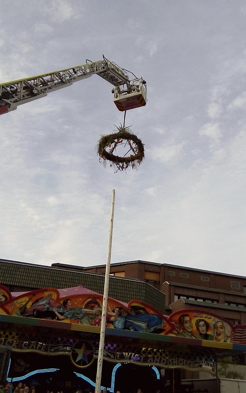 Erntekranz -Klicke und das Bild wird gr&ouml;&szlig;er