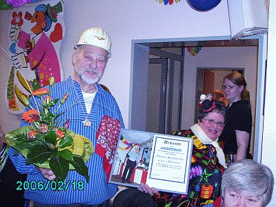 Werner Schumacher -Klicke und Bild erscheint in Farbe und Größer