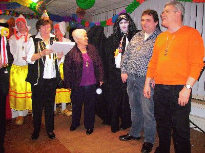 Finale2 -Klicke und Bild erscheint in Farbe und Gr&ouml;&szlig;er