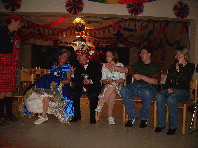 Lagerfeuer1 -Klicke und Bild erscheint in Farbe und Gr&ouml;&szlig;er