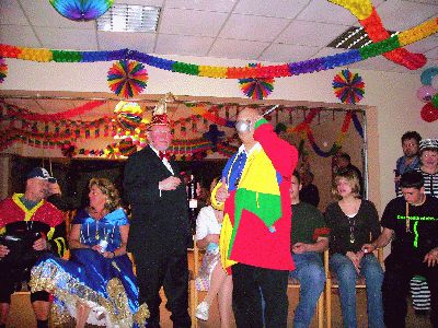 Lagerfeuer3 -Klicke und Bild erscheint in Farbe und Gr&ouml;&szlig;er