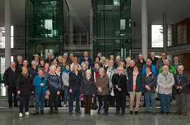 Gruppenbild -Klicke und Bild erscheint in Farbe und Gr&ouml;&szlig;er